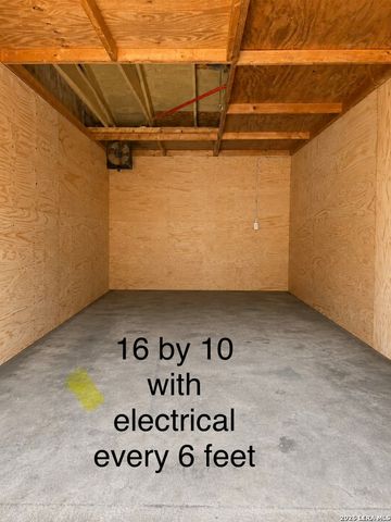 565 DIVISION, San Antonio, TX 78214