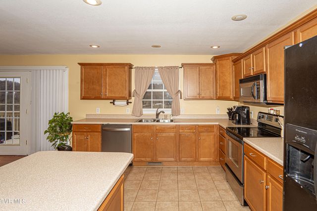 381 East Ridges Drive, Chuckey, TN 37641