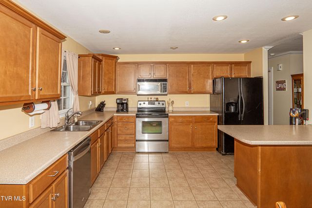 381 East Ridges Drive, Chuckey, TN 37641