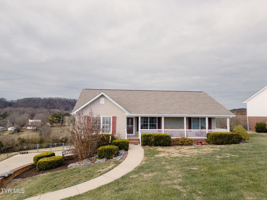 381 East Ridges Drive, Chuckey, TN 37641