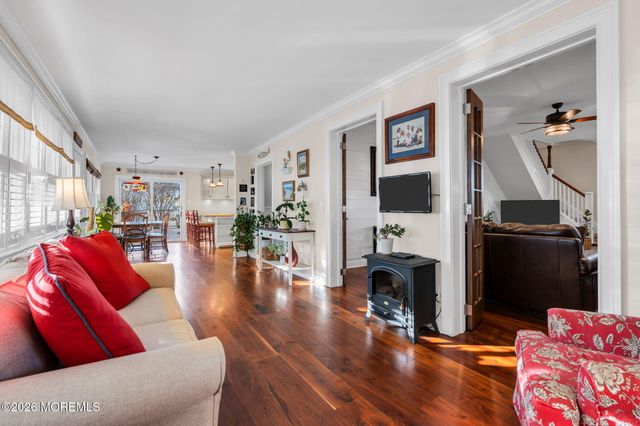 23 Valentine Street, Monmouth Beach, NJ 07750