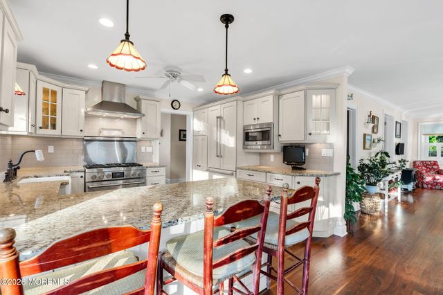 23 Valentine Street, Monmouth Beach, NJ 07750