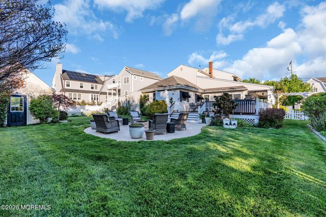 23 Valentine Street, Monmouth Beach, NJ 07750