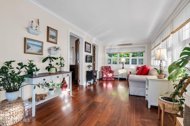 23 Valentine Street, Monmouth Beach, NJ 07750