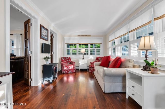 23 Valentine Street, Monmouth Beach, NJ 07750