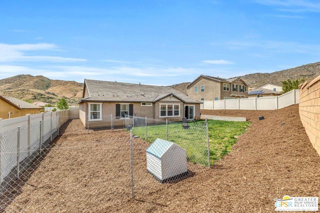 743 Pooish Avenue, San Jacinto, CA 92582