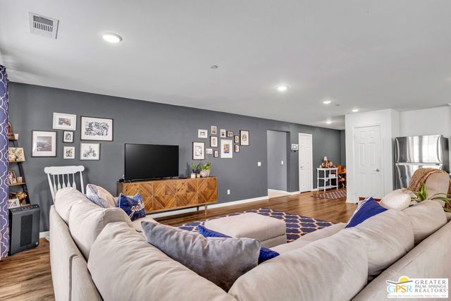 743 Pooish Avenue, San Jacinto, CA 92582