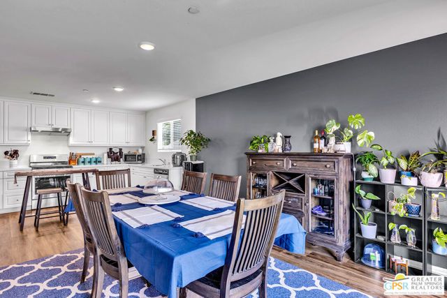 743 Pooish Avenue, San Jacinto, CA 92582