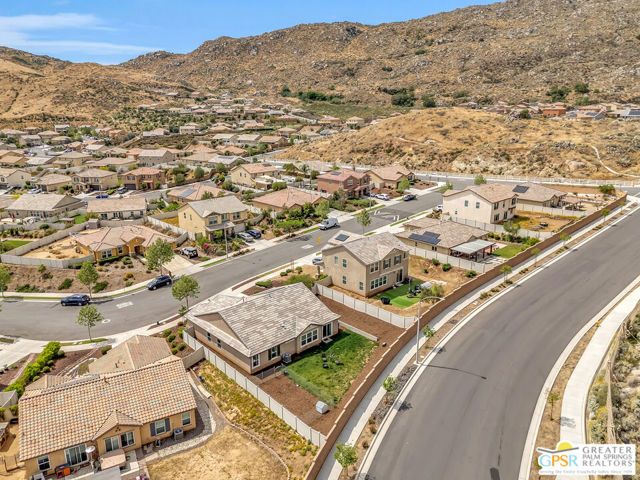 743 Pooish Avenue, San Jacinto, CA 92582