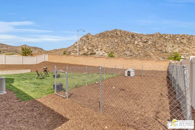 743 Pooish Avenue, San Jacinto, CA 92582