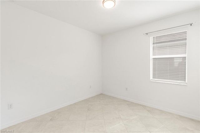 2525 Kona WAY, Naples, FL 34120