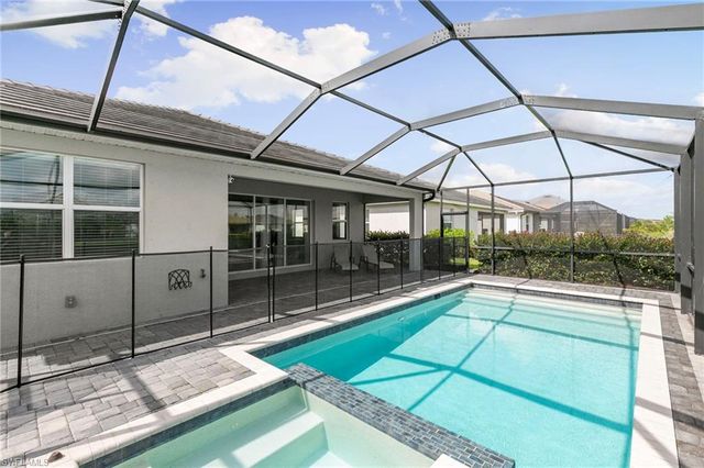 2525 Kona WAY, Naples, FL 34120