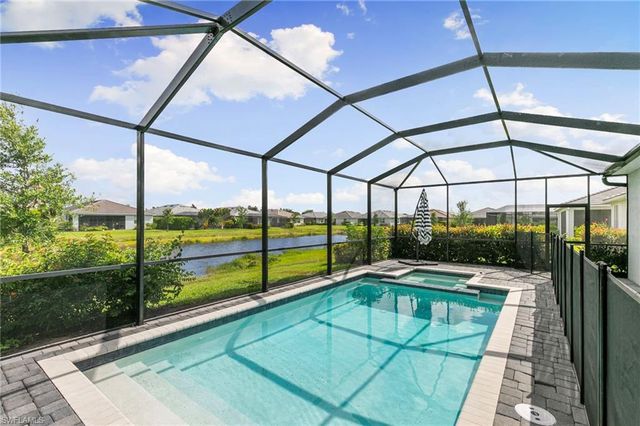 2525 Kona WAY, Naples, FL 34120