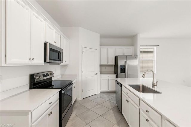 2525 Kona WAY, Naples, FL 34120
