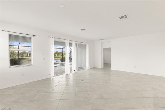 2525 Kona WAY, Naples, FL 34120