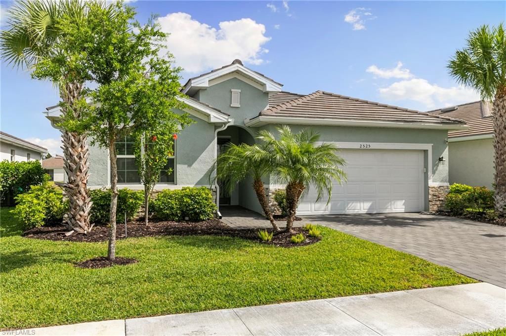 2525 Kona WAY, Naples, FL 34120