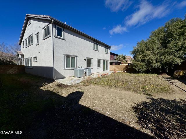 43834 Firewood Way, Lancaster, CA 93536