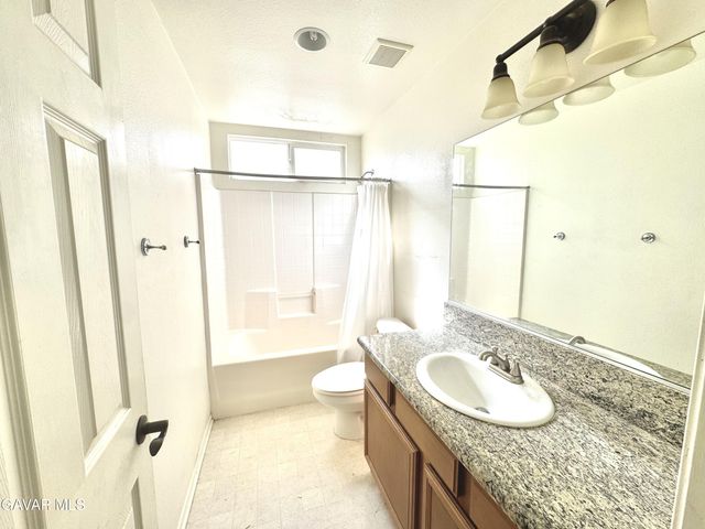 43834 Firewood Way, Lancaster, CA 93536