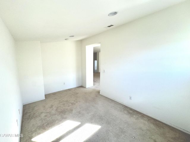 43834 Firewood Way, Lancaster, CA 93536