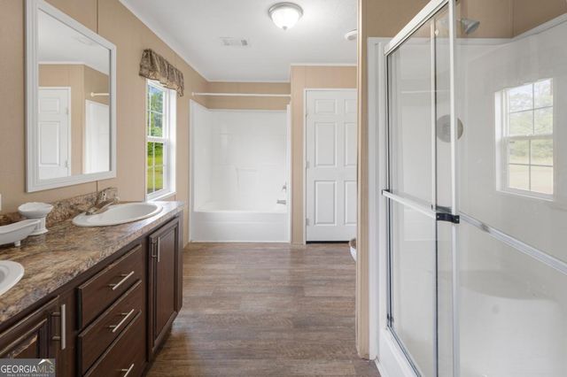 82 Harris Road, Baxley, GA 31513