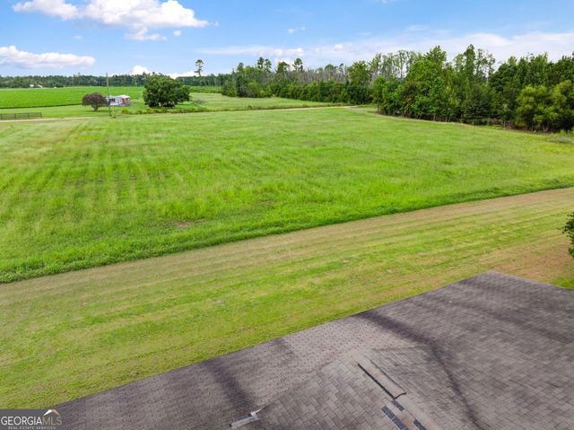 82 Harris Road, Baxley, GA 31513