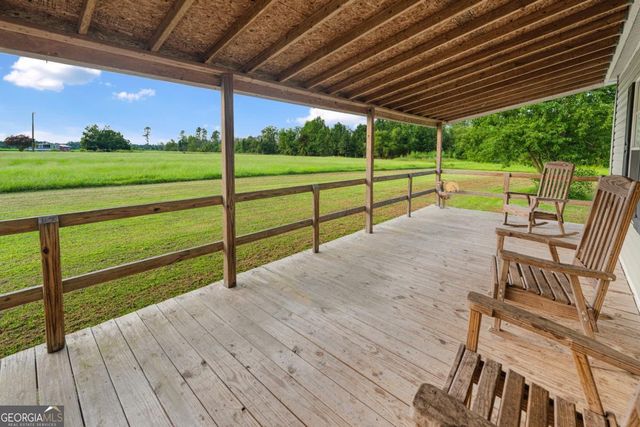 82 Harris Road, Baxley, GA 31513