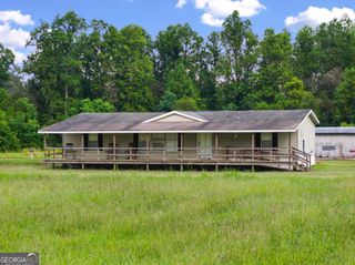 82 Harris Road, Baxley, GA 31513