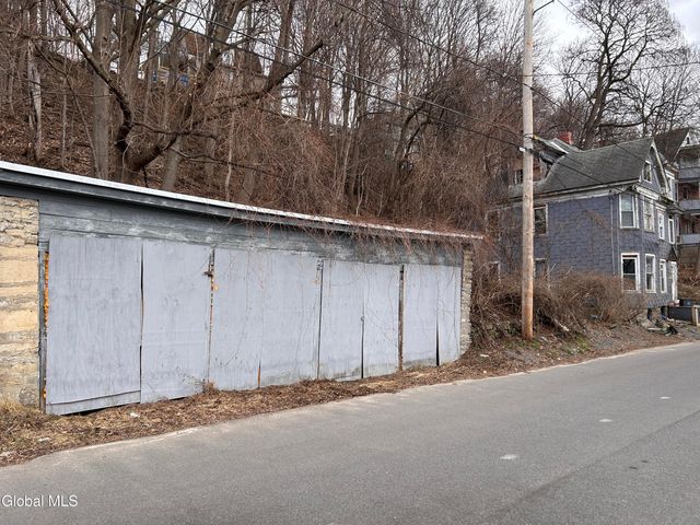 158 Forbes Street, Amsterdam, NY 12010