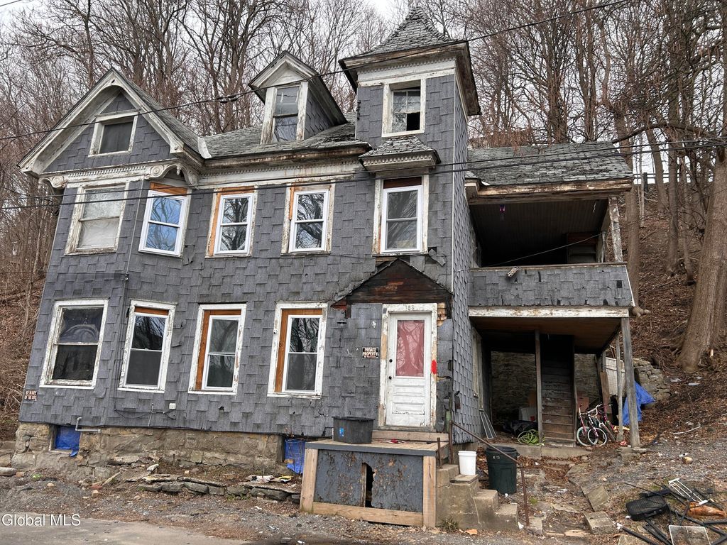 158 Forbes Street, Amsterdam, NY 12010