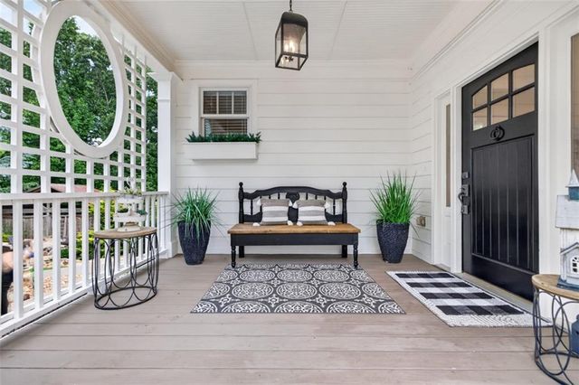 5960 Nachoochee Trail, Flowery Branch, GA 30542