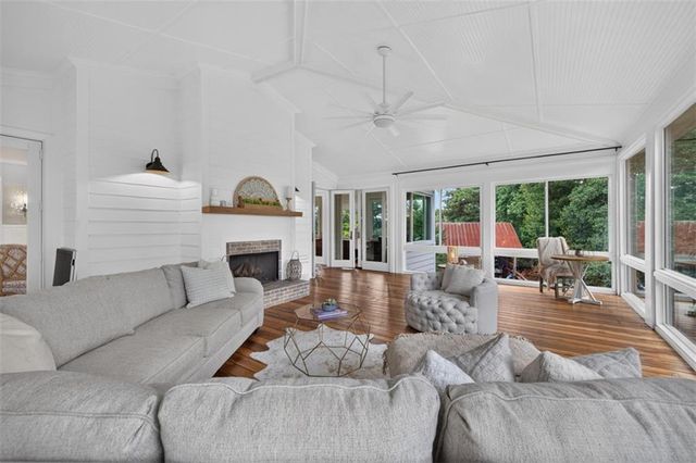 5960 Nachoochee Trail, Flowery Branch, GA 30542