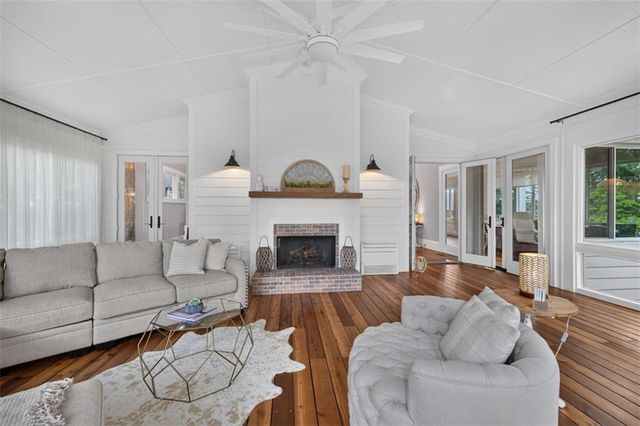 5960 Nachoochee Trail, Flowery Branch, GA 30542