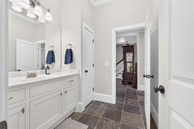 5960 Nachoochee Trail, Flowery Branch, GA 30542