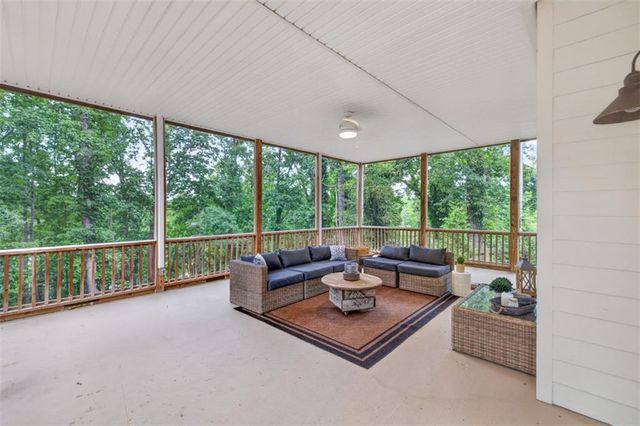 5960 Nachoochee Trail, Flowery Branch, GA 30542