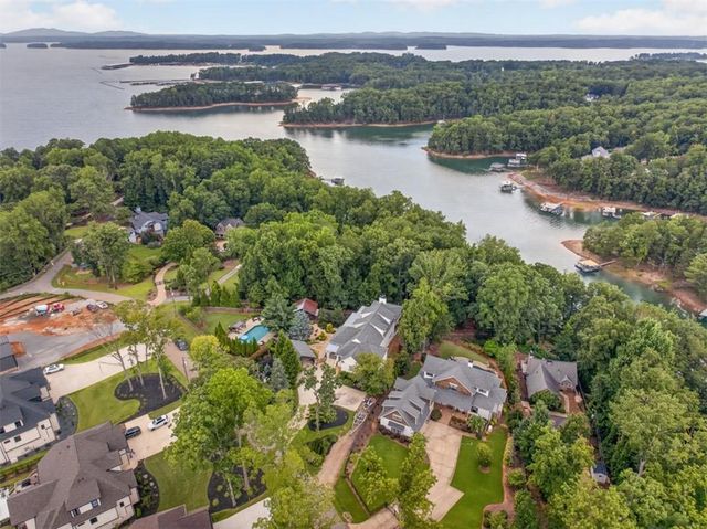 5960 Nachoochee Trail, Flowery Branch, GA 30542