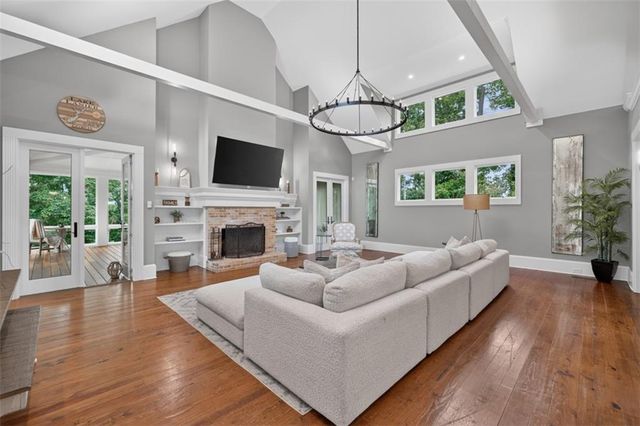 5960 Nachoochee Trail, Flowery Branch, GA 30542