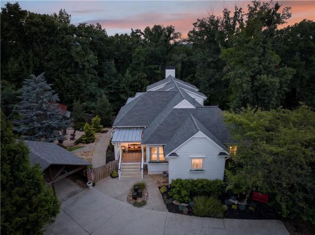 5960 Nachoochee Trail, Flowery Branch, GA 30542