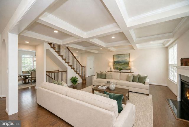 15 SWEET WILLIAM DR, Stafford, VA 22554