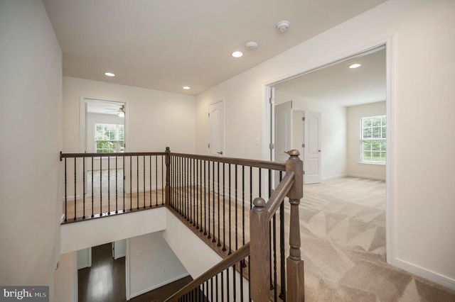 15 SWEET WILLIAM DR, Stafford, VA 22554