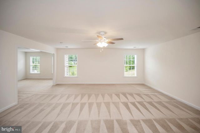 15 SWEET WILLIAM DR, Stafford, VA 22554