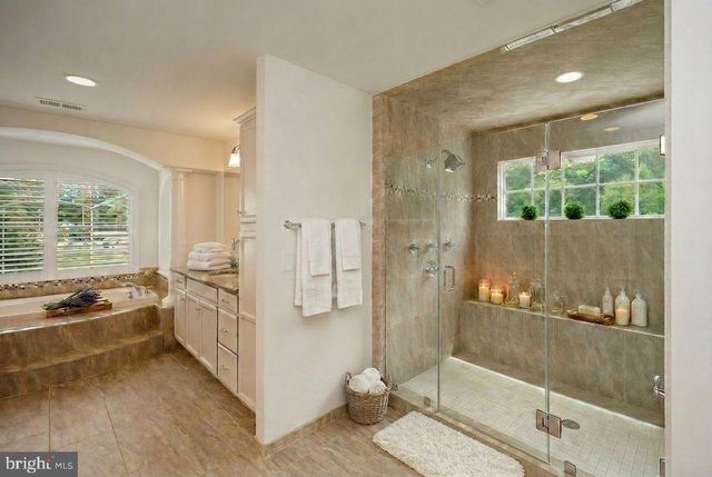 15 SWEET WILLIAM DR, Stafford, VA 22554
