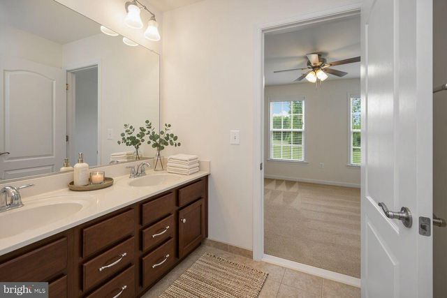 15 SWEET WILLIAM DR, Stafford, VA 22554