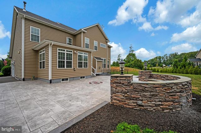 15 SWEET WILLIAM DR, Stafford, VA 22554