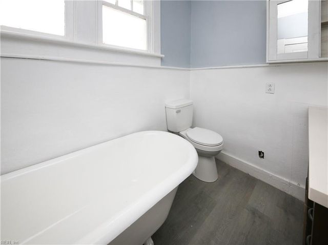 301 Shepard ST, Elizabeth City, NC 27907