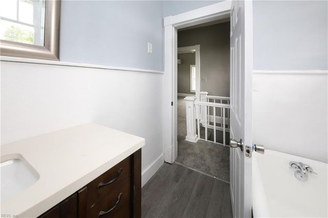 301 Shepard ST, Elizabeth City, NC 27907