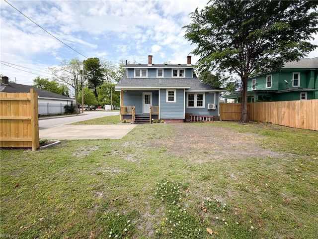 301 Shepard ST, Elizabeth City, NC 27907