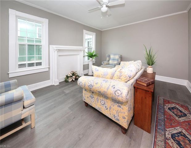 301 Shepard ST, Elizabeth City, NC 27907