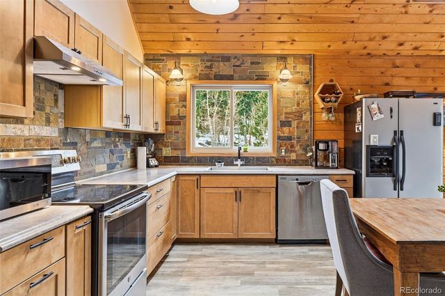 13963 N Trail Circle, Littleton, CO 80127