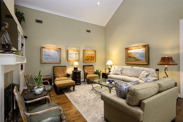 11904 Forest Lakes Lane, Dallas, TX 75230