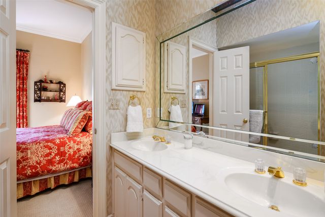 11904 Forest Lakes Lane, Dallas, TX 75230